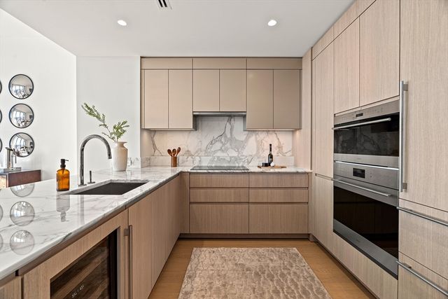 682 Atlantic Ave 40B, Boston, MA 02111