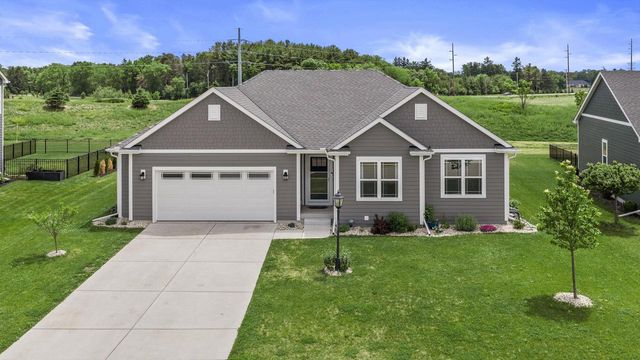 35077 Yahara DRIVE, Summit, WI 53066