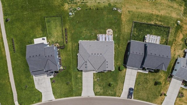 35077 Yahara DRIVE, Summit, WI 53066