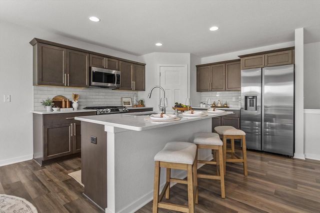 35077 Yahara DRIVE, Summit, WI 53066