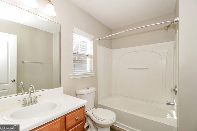 134 Creekwood Trail, Acworth, GA 30102