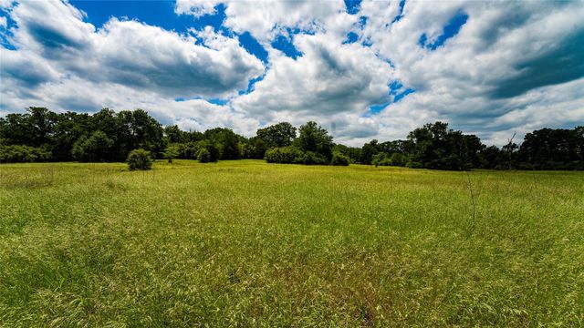 0000 CR 413, Lexington, TX 78947