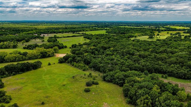 0000 CR 413, Lexington, TX 78947