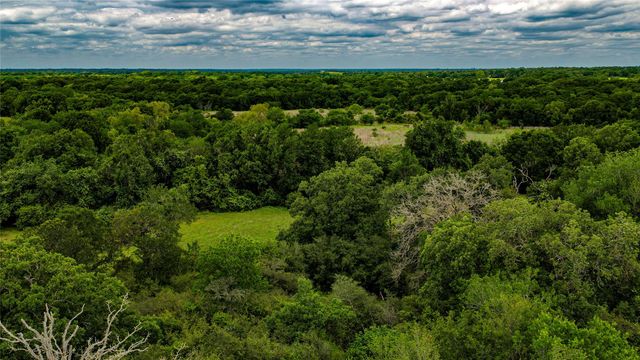 0000 CR 413, Lexington, TX 78947