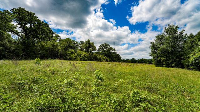 0000 CR 413, Lexington, TX 78947