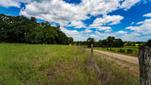 0000 CR 413, Lexington, TX 78947