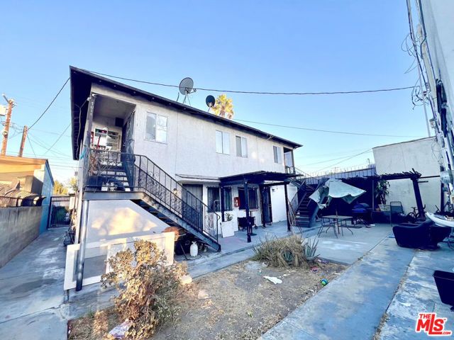 7014 S Western Avenue 2, Los Angeles, CA 90047