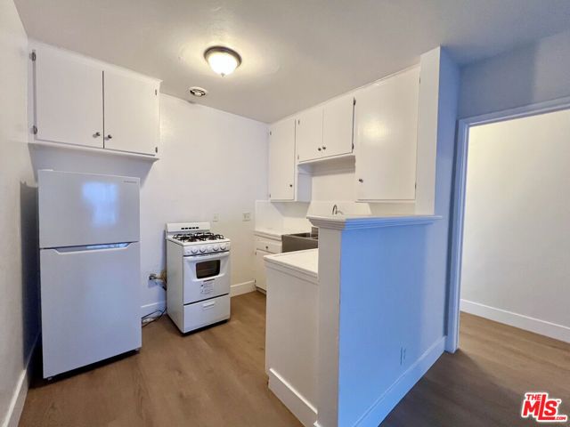 7014 S Western Avenue 2, Los Angeles, CA 90047