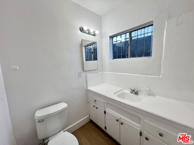 7014 S Western Avenue 2, Los Angeles, CA 90047