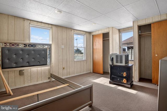 637 CHESTER PIKE, Prospect Park, PA 19076