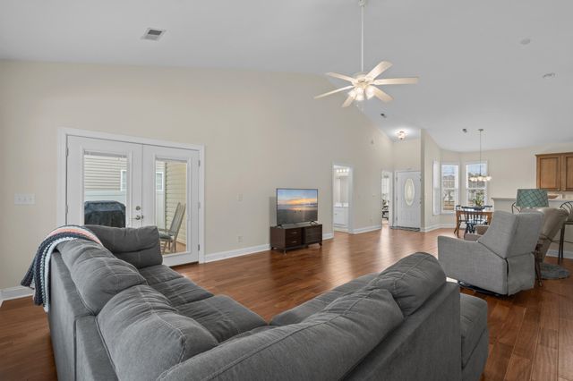 309 Sea Turtle Dr., Myrtle Beach, SC 29588