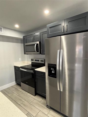 4702 MICHAEL COURT 137, Tampa, FL 33614