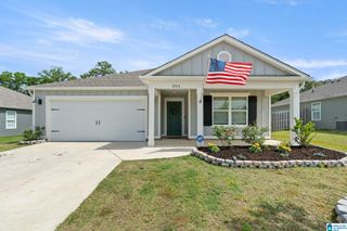 204 KOSLIN LOOP, Calera, AL 35040