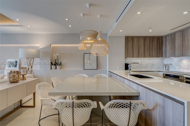 2035 Fisher Island Dr 2035, Miami Beach, FL 33109