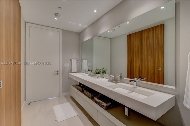 2035 Fisher Island Dr 2035, Miami Beach, FL 33109