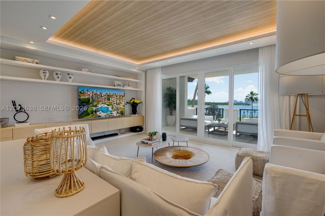 2035 Fisher Island Dr 2035, Miami Beach, FL 33109