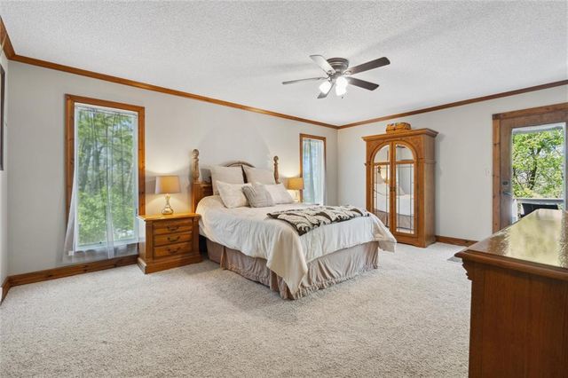 26208 S Southwood Road, Harrisonville, MO 64701