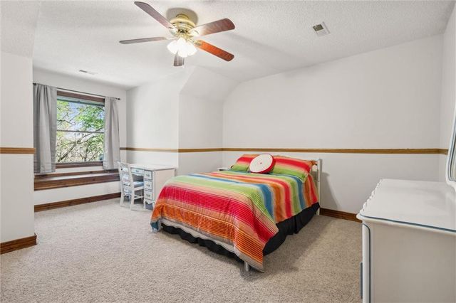 26208 S Southwood Road, Harrisonville, MO 64701