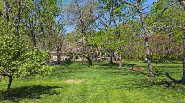 26208 S Southwood Road, Harrisonville, MO 64701