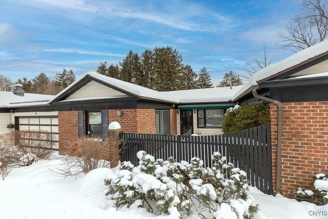 25 The Orchard, Manlius, NY 13066