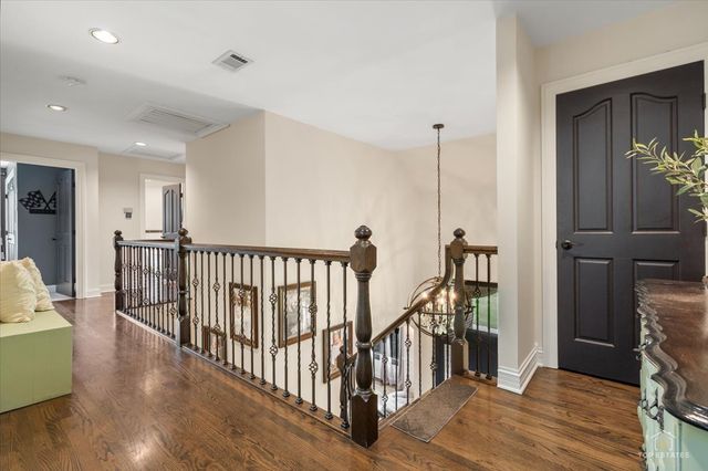 1590 Eagle Ridge Drive, Antioch, IL 60002