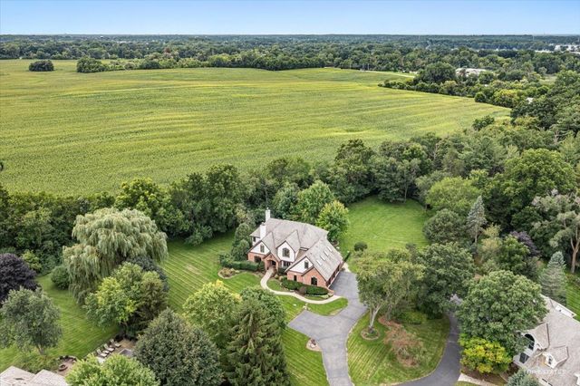 1590 Eagle Ridge Drive, Antioch, IL 60002