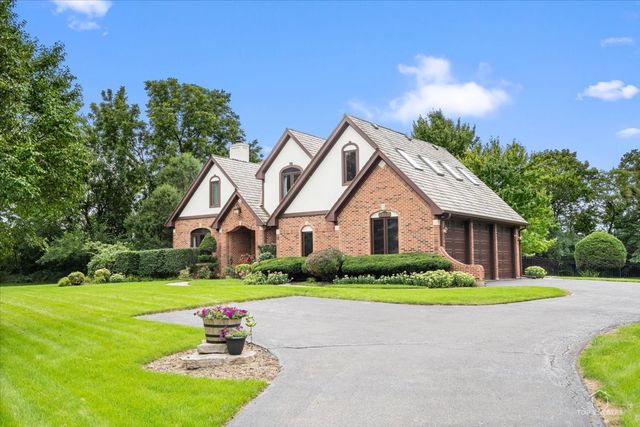 1590 Eagle Ridge Drive, Antioch, IL 60002