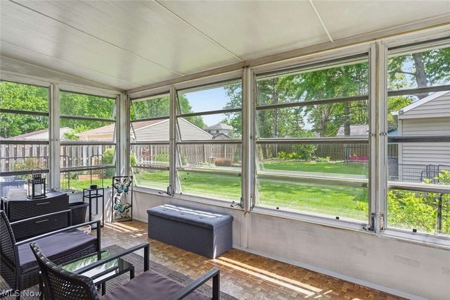 255 Buckeye Drive, Berea, OH 44017
