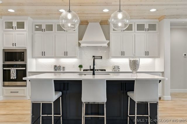 12714 S Irvington Avenue, Tulsa, OK 74008