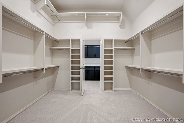 12714 S Irvington Avenue, Tulsa, OK 74008