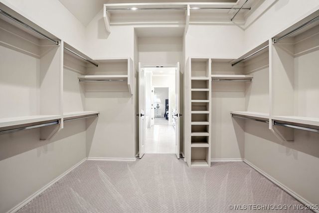 12714 S Irvington Avenue, Tulsa, OK 74008