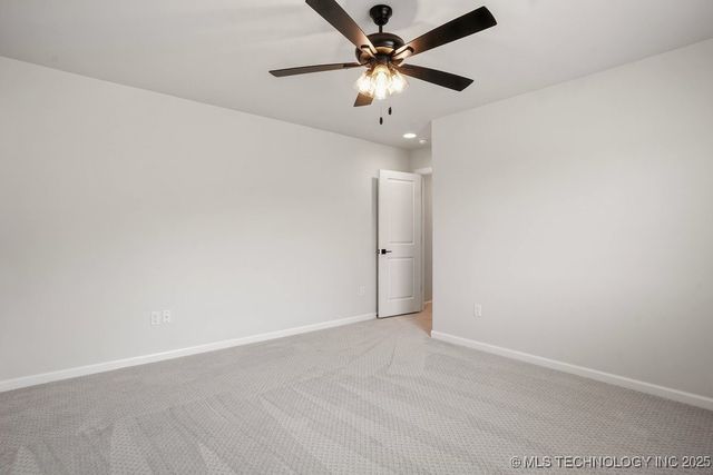 12714 S Irvington Avenue, Tulsa, OK 74008