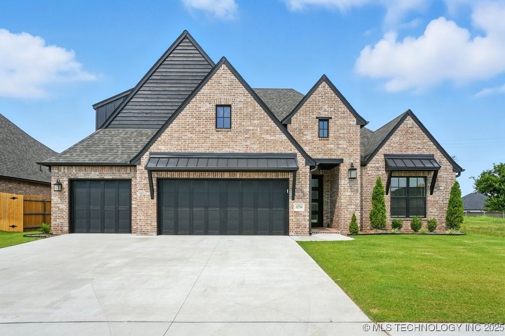 12714 S Irvington Avenue, Tulsa, OK 74008