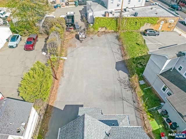 149 Washington Avenue, Dumont, NJ 07628