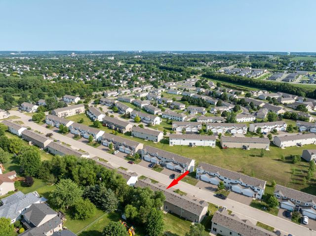 5155 61st Street NW, Rochester, MN 55901