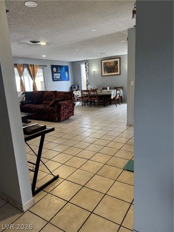 3643 Indios Avenue, Las Vegas, NV 89121