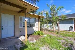 1095 San Remo AVE, Naples, FL 34104
