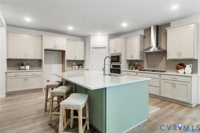 9496 Angels Share Dr, New Kent, VA 23141