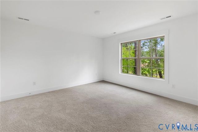 9496 Angels Share Dr, New Kent, VA 23141