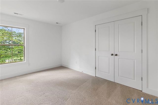 9496 Angels Share Dr, New Kent, VA 23141