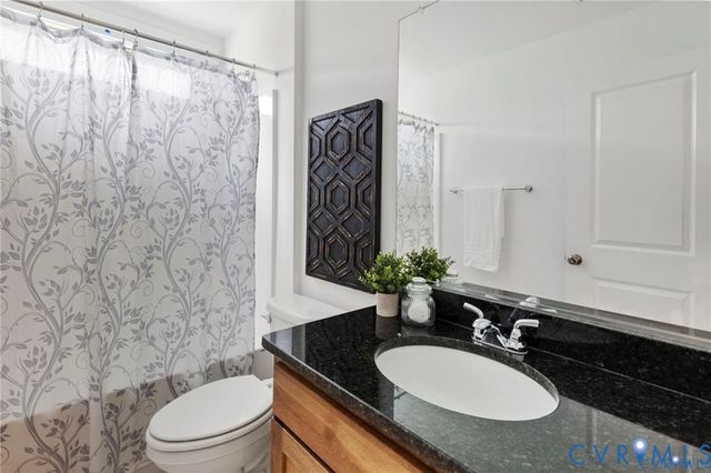 9496 Angels Share Dr, New Kent, VA 23141