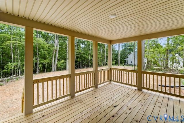 9496 Angels Share Dr, New Kent, VA 23141