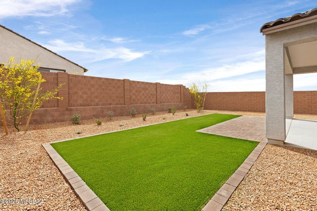 13952 E Lagomorpha Place, Vail, AZ 85641