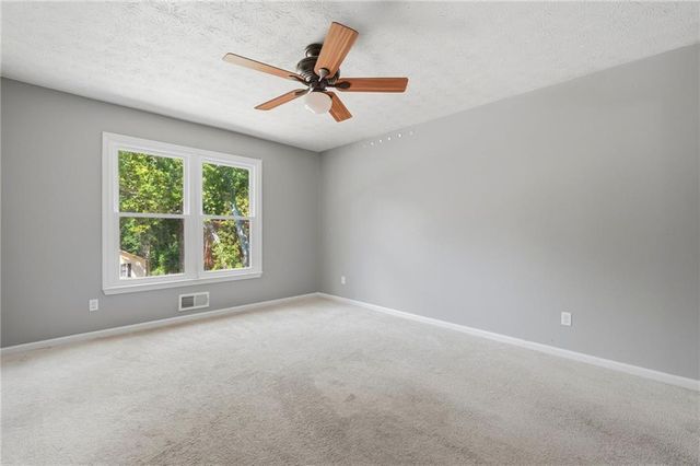 440 Hunters Cove Court, Lawrenceville, GA 30044