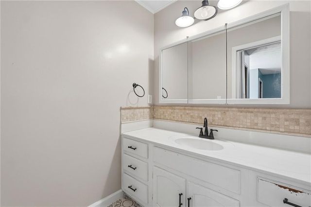 440 Hunters Cove Court, Lawrenceville, GA 30044