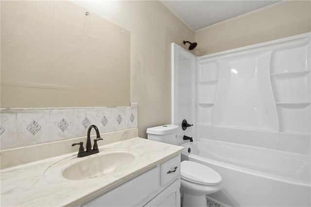 440 Hunters Cove Court, Lawrenceville, GA 30044