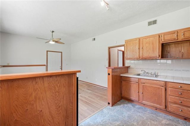 440 Hunters Cove Court, Lawrenceville, GA 30044