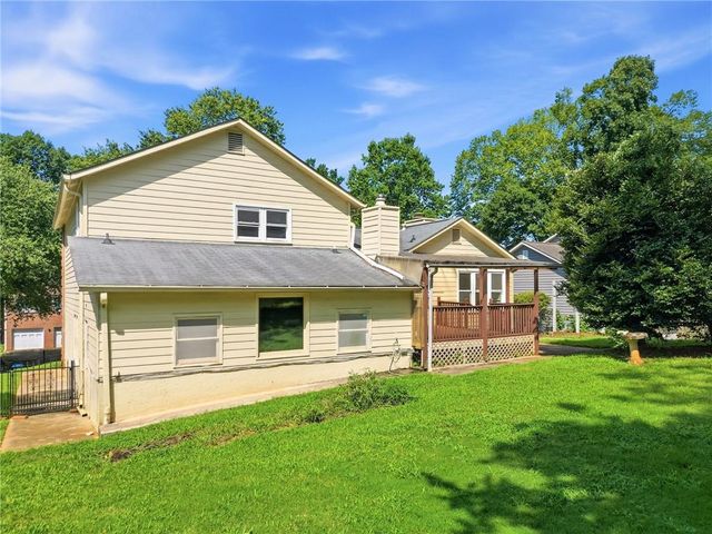 440 Hunters Cove Court, Lawrenceville, GA 30044