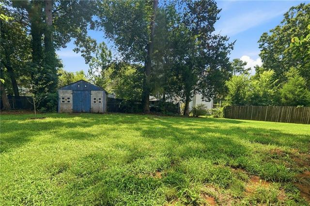 440 Hunters Cove Court, Lawrenceville, GA 30044