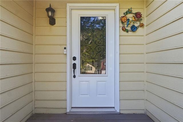 440 Hunters Cove Court, Lawrenceville, GA 30044